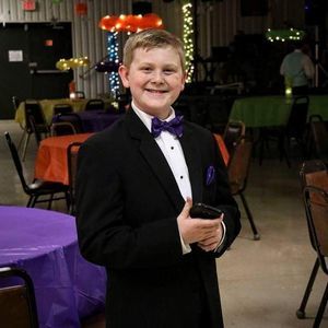 Meet your Posher, Christopher